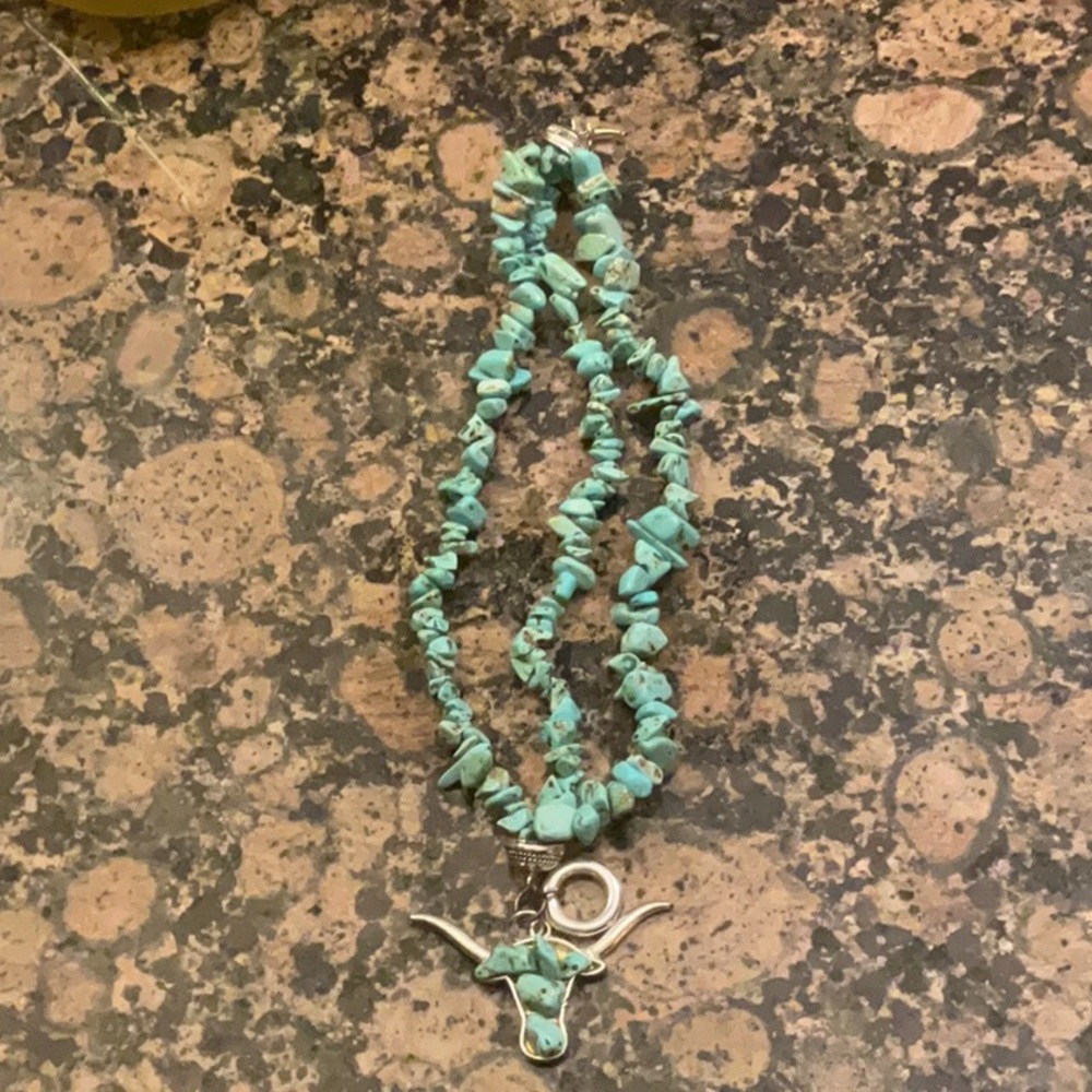 Vintage Turquoise Stone Necklace with Silver Bull Pendant